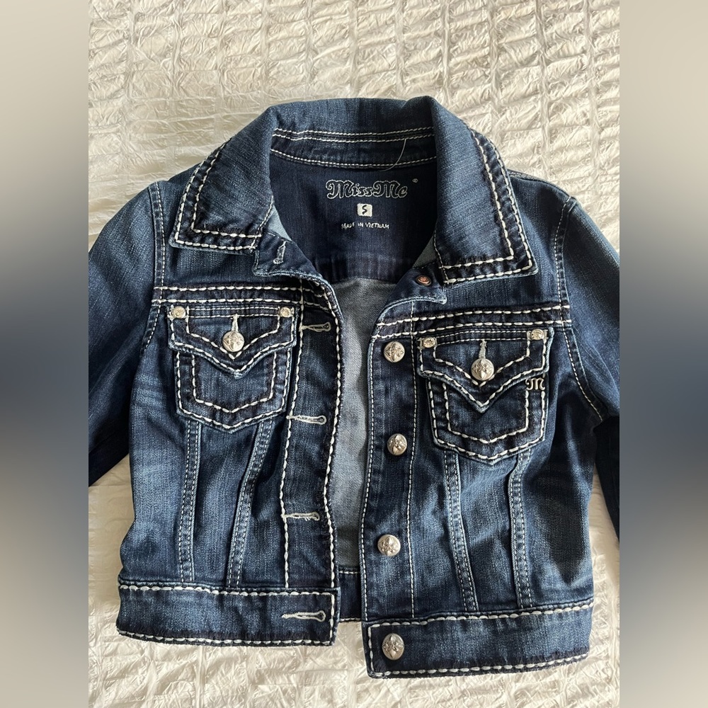 Miss Me Jean jacket. Great condition!